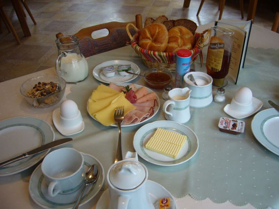 Restaurant/Buffet Hotel Straßhof