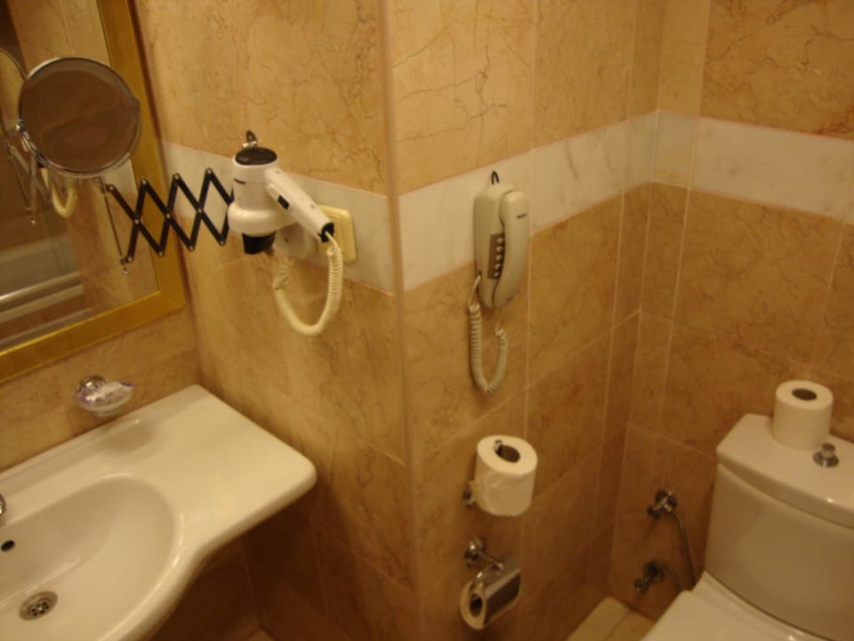 Badezimmer, Zimmer 1111 Club Yali Hotels & Resort