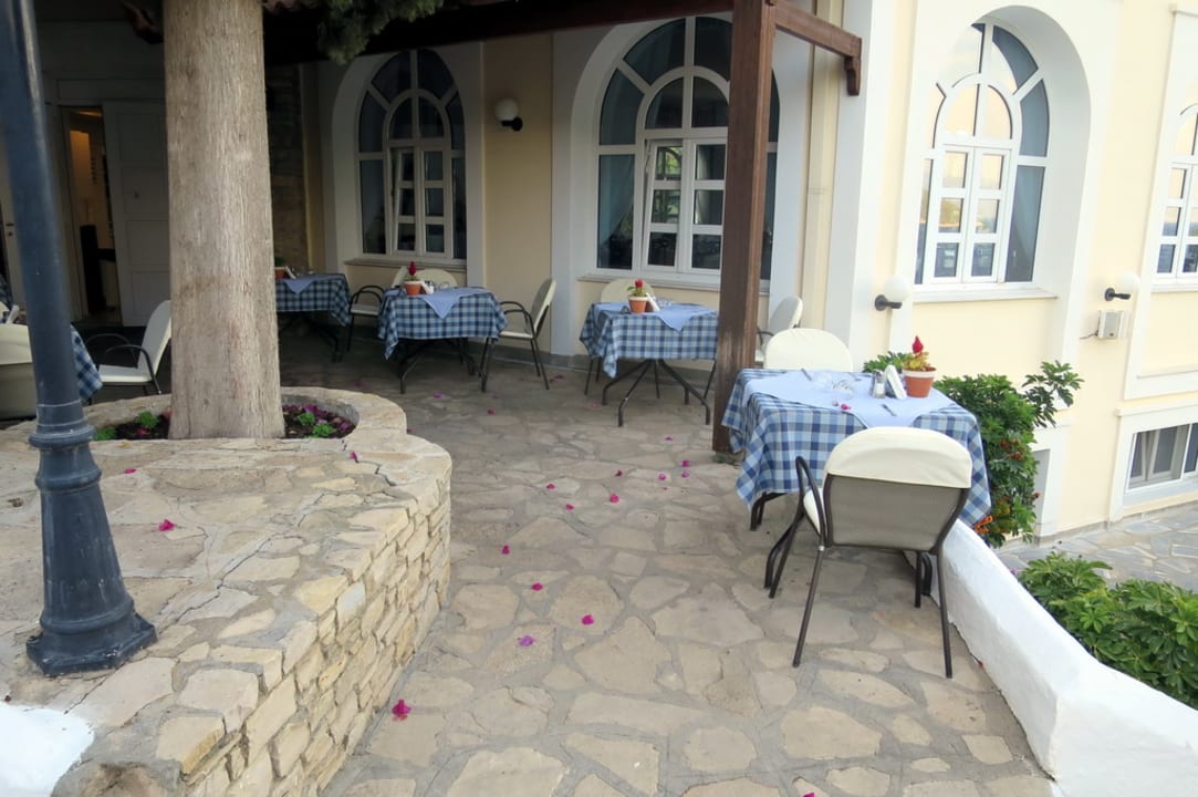 Gastro Kerveli Village Hotel