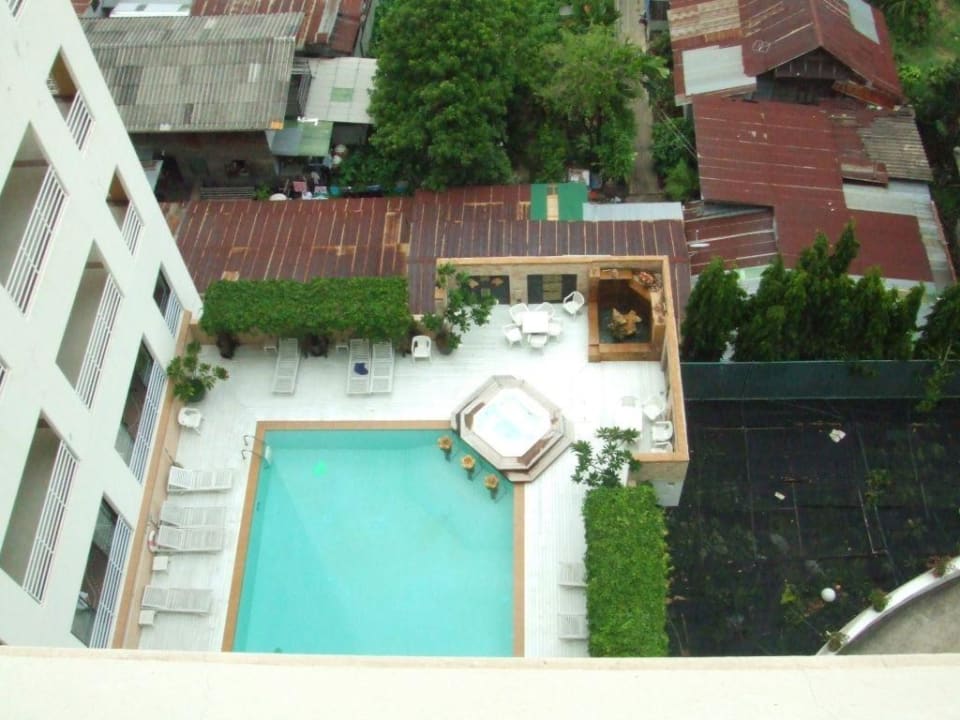 Poolblick Hotel The Royal River