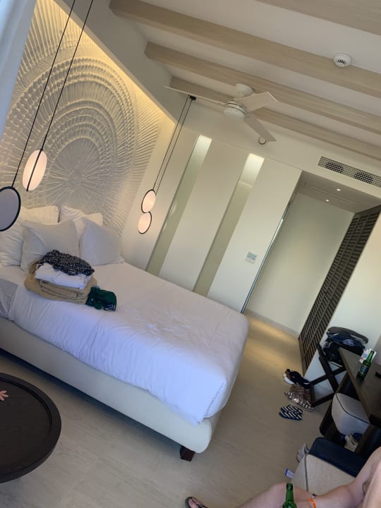 Zimmer Mitsis Rinela