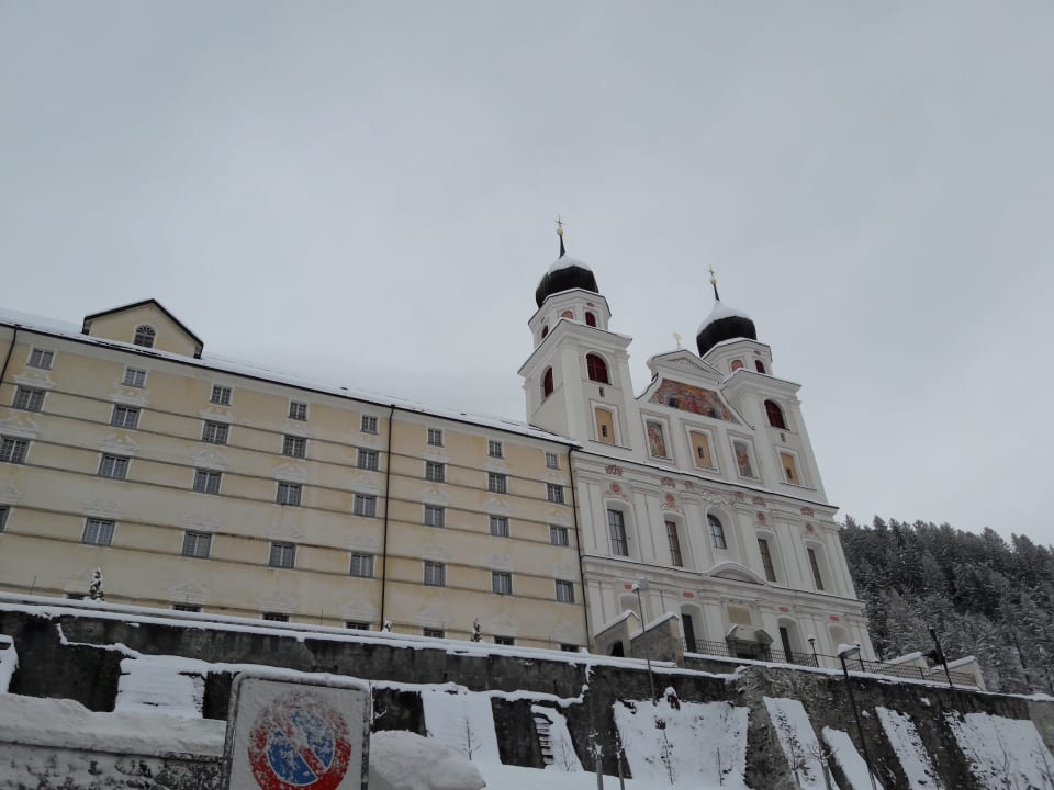 Außenansicht Hotel Alpsu