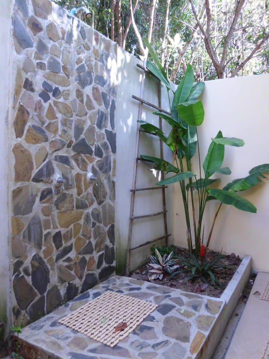 Offenes Bad Heaven Beach Resort