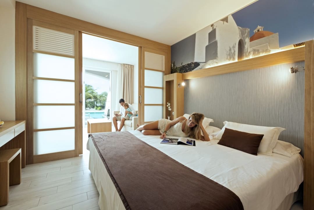 Zimmer Sirenis Seaview Country Club