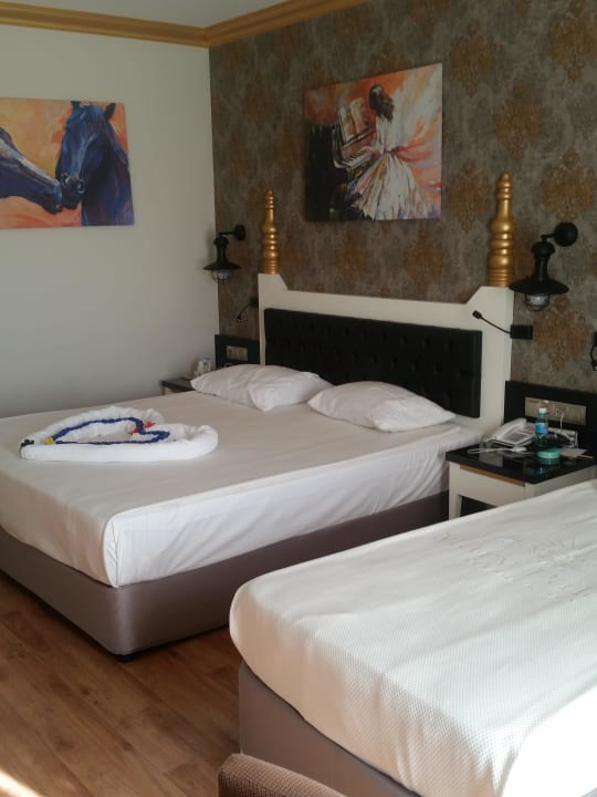 Doppelzimmer  Mary Hotel Side