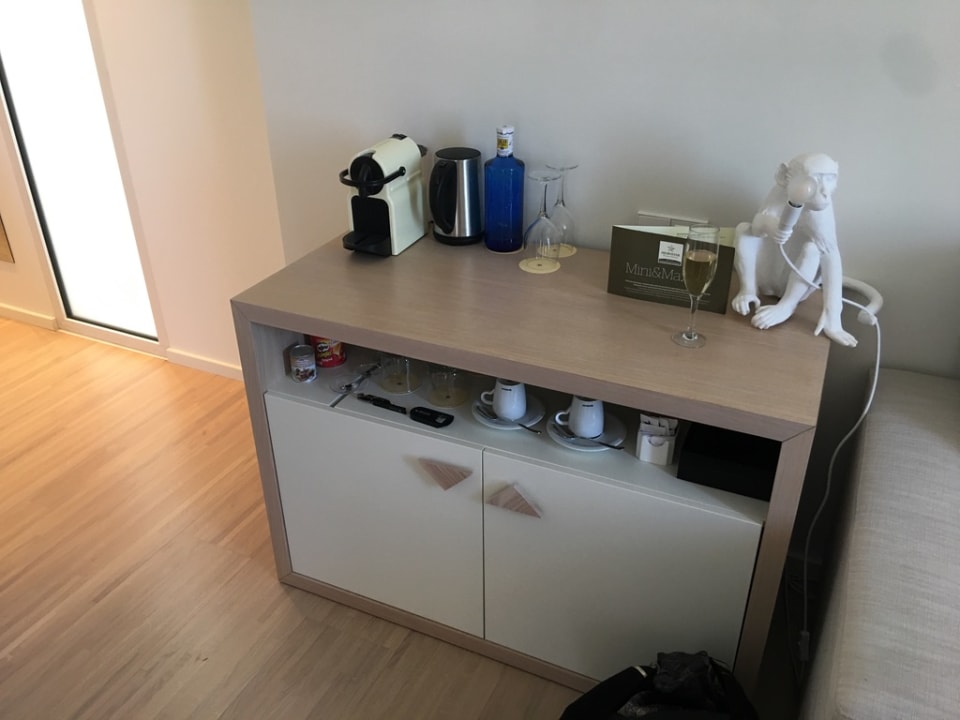 Minibar und Kaffee JOIA Salomé by Iberostar