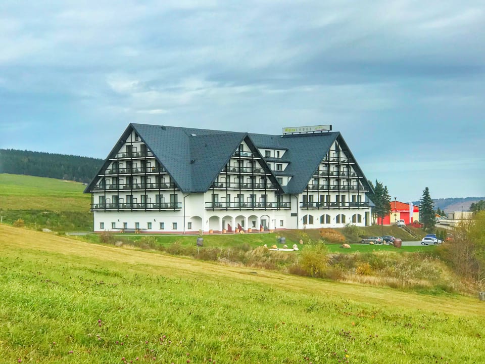 "Außenansicht" Alpina Lodge Hotel Oberwiesenthal (Oberwiesenthal ...