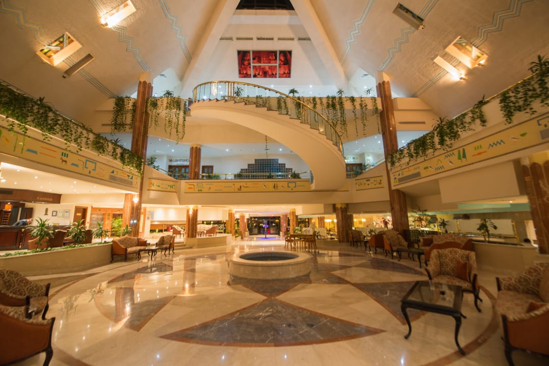 Lobby Pharaoh Azur Resort