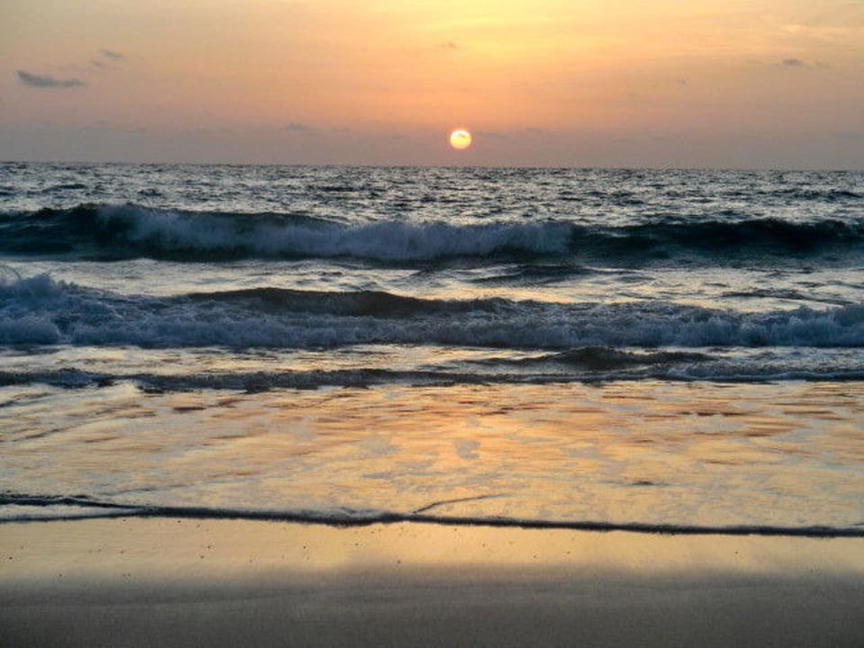 Sonnenaufgang am wunderschönen Strand H10 Tindaya