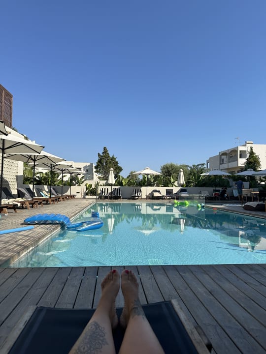 Pool Sentido More Meni Residence & Suites