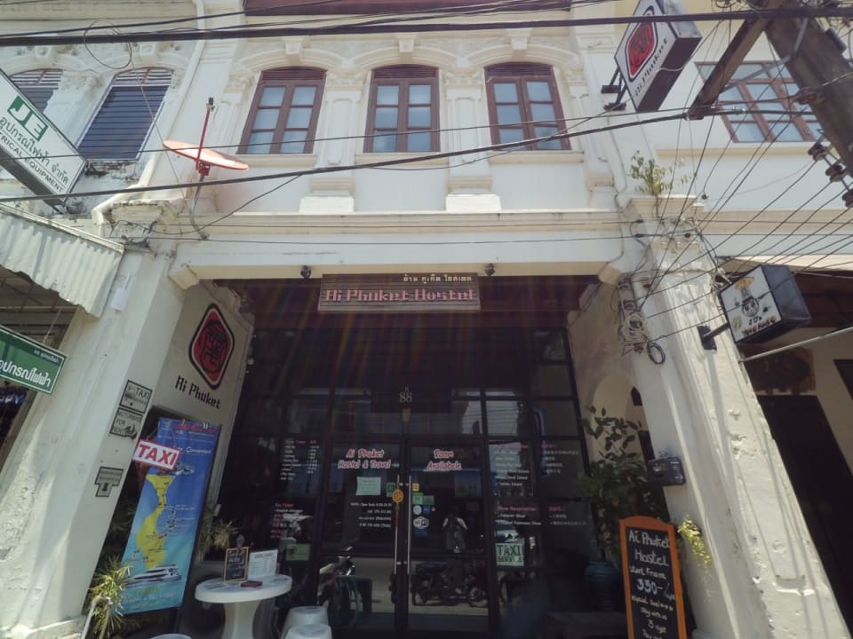 Außenansicht Ai Phuket Hostel
