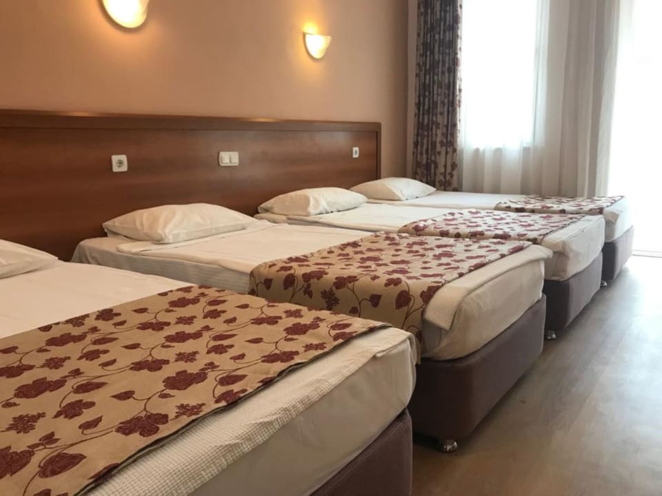 Zimmer Alexius Beach Hotel