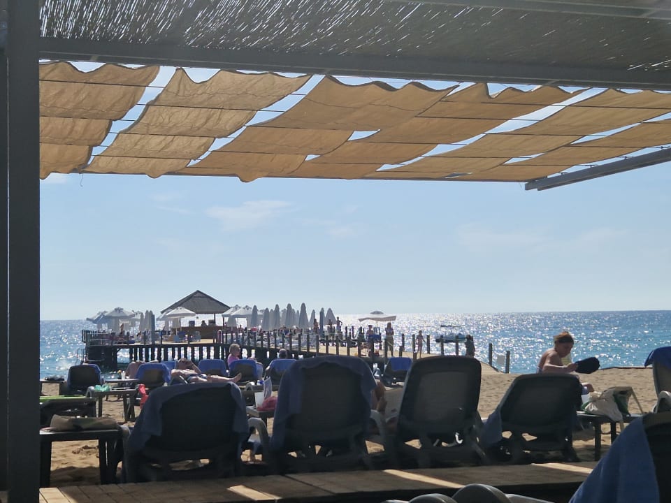 Strand Blue Waters Club
