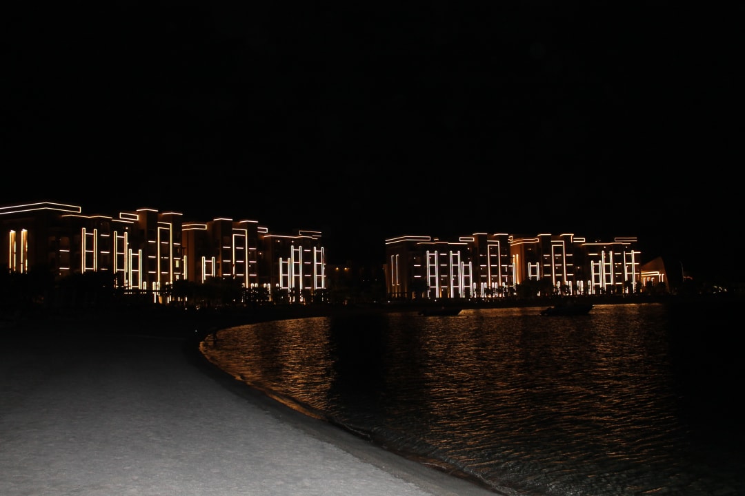 Außenansicht DoubleTree by Hilton Resort & Spa Marjan Island