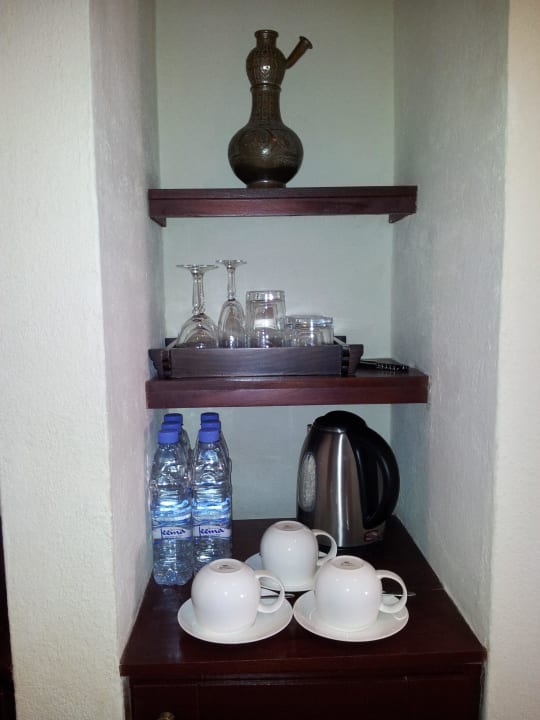 Kaffee oder Tee ? Al Maha, A Luxury Collection Desert Resort & Spa