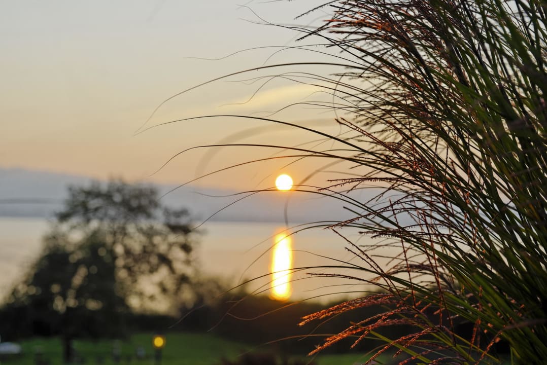 Sonnenuntergang - Blick aus dem Hotelzimmer Sonne Seehotel