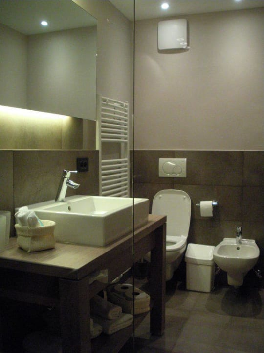 Blick vom Zimmer ins Bad Garni-Hotel Minigolf