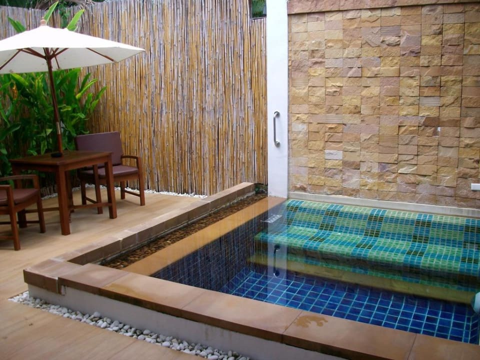 3 x 3m großer Pool mit Sitzgelegenheit Bandara Resort & Spa Samui