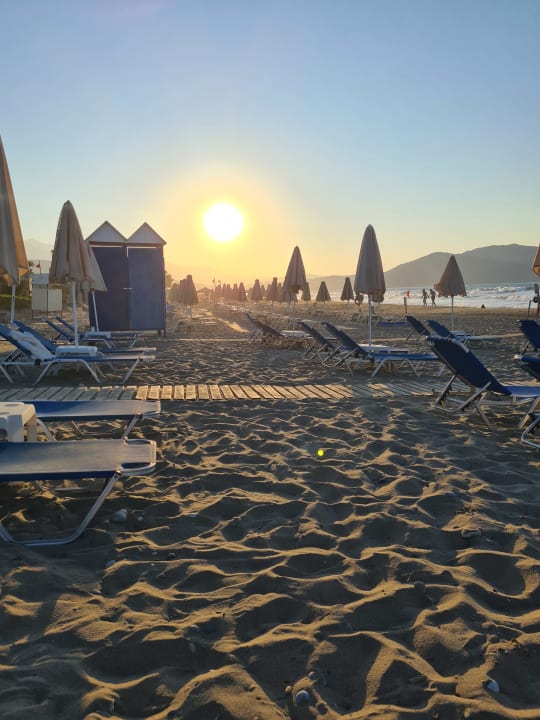 Strand HARPIN Happy Days Beach Hotel