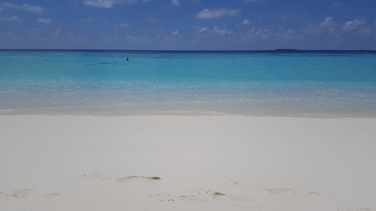 Vom Zimmer auf den Strand aus Villa 275 Adaaran Select Meedhupparu Island Resort - Premium All Inclusive