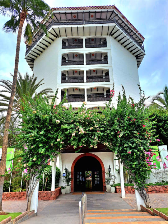 Lobby Hotel Parque Tropical
