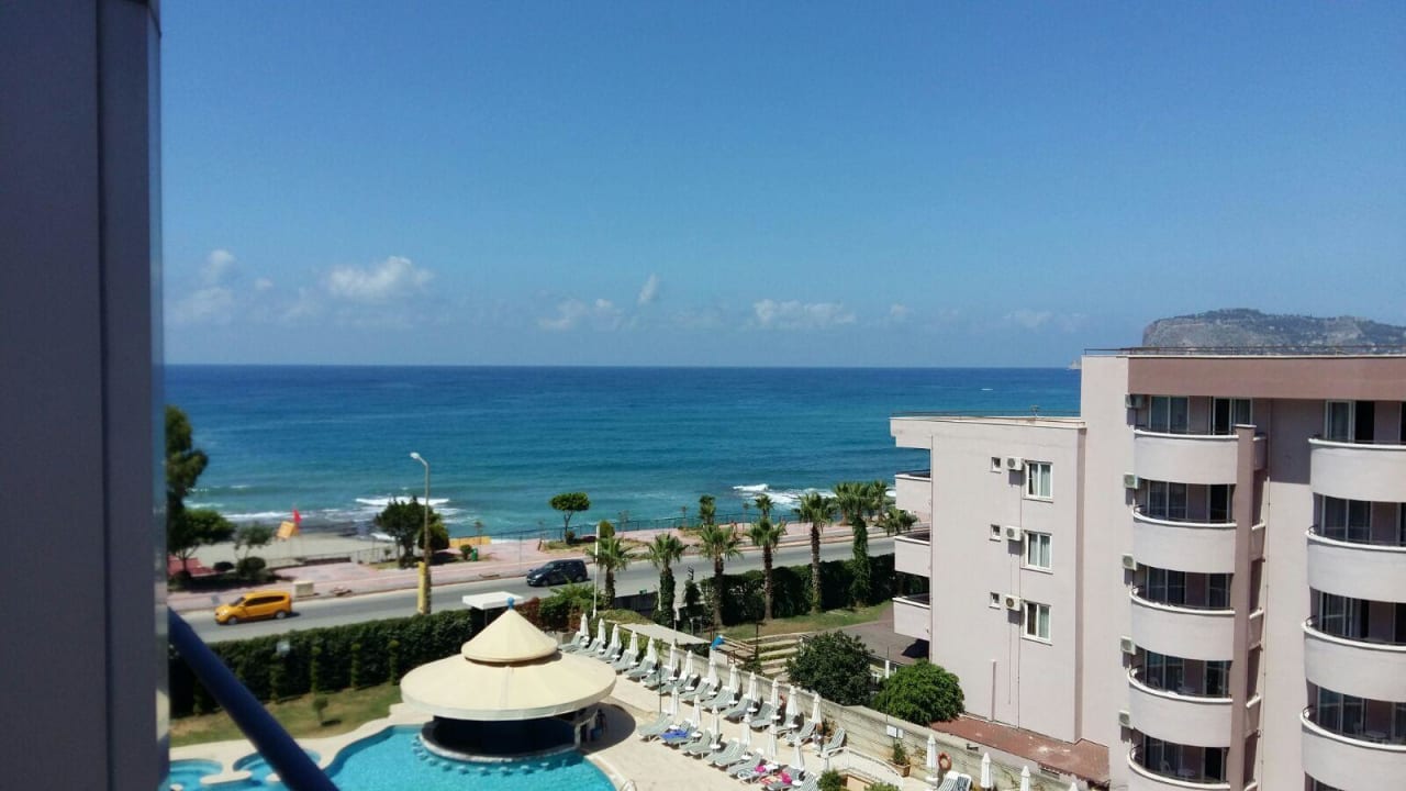 Widok z pokoju Grand Kaptan