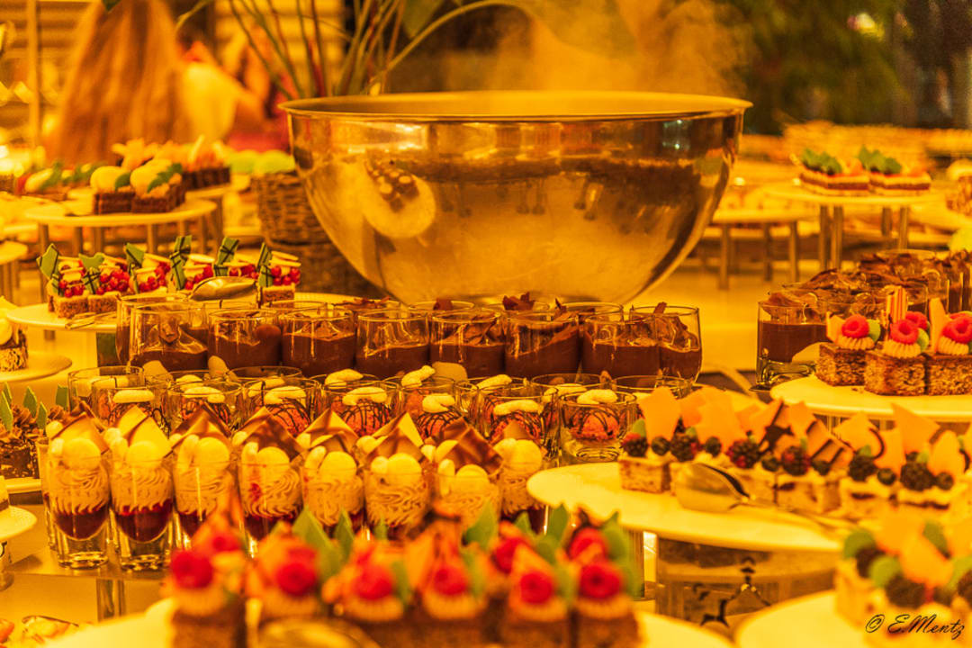 Gastro Gloria Serenity Resort