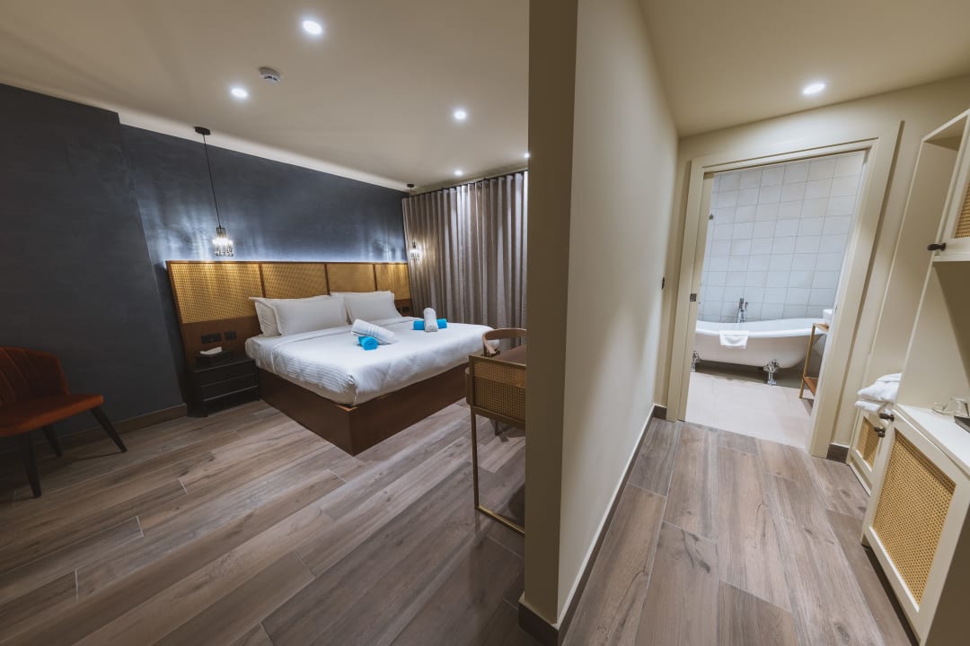 Zimmer DOMS Boutique Living