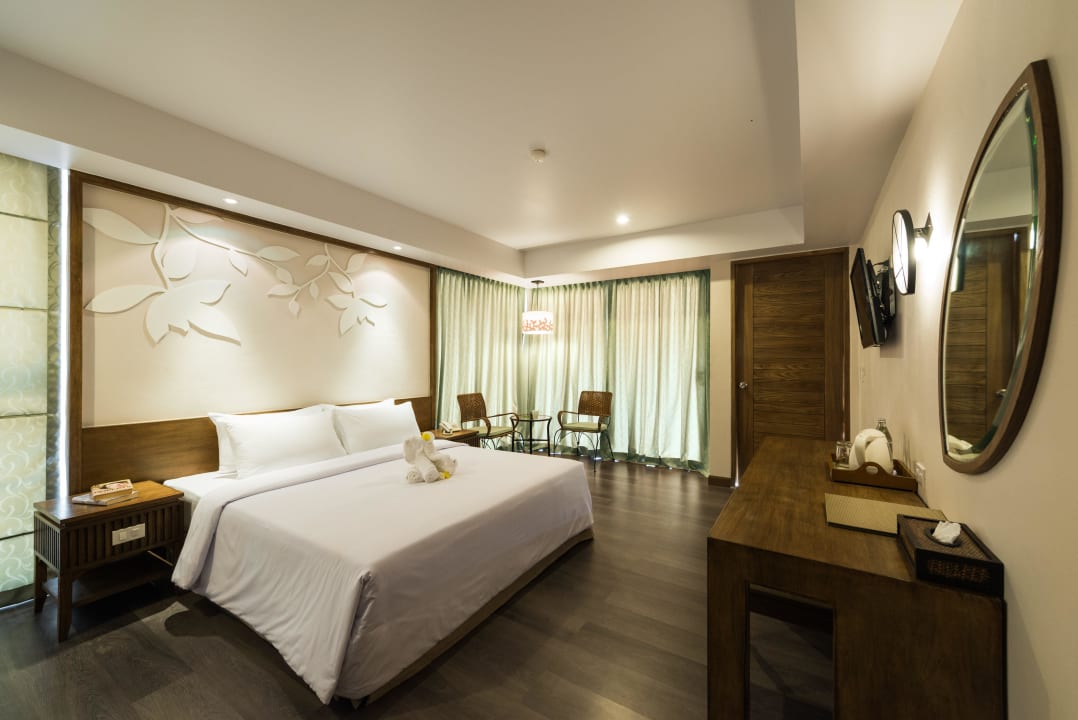 Hotel Room The Leaf on The Sands by Katathani