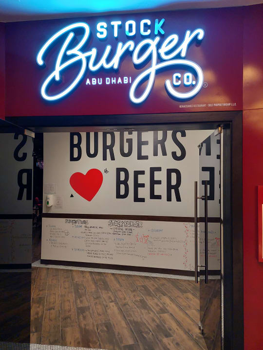 Gastro Holiday Inn Abu Dhabi