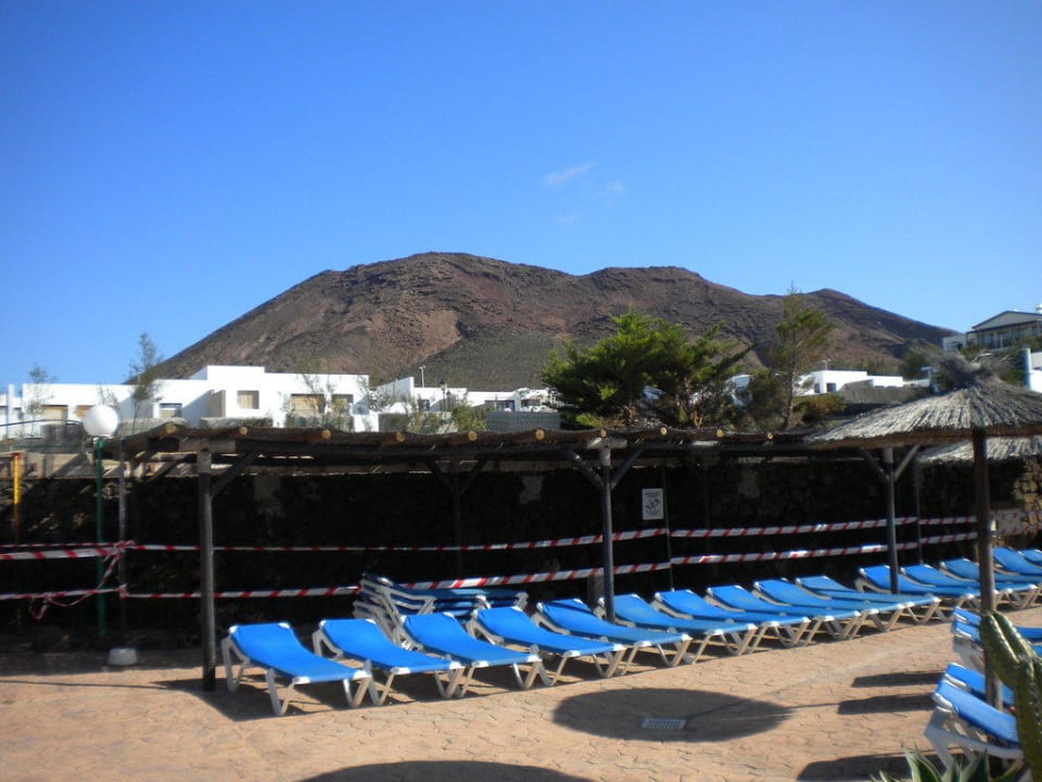 Auf der Mauer, auf der lauer SBH Hotel Royal Monica