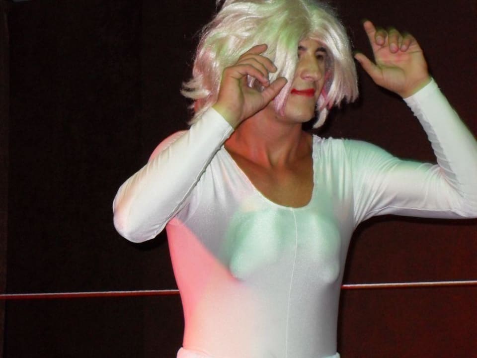 Timur Side Star Elegance