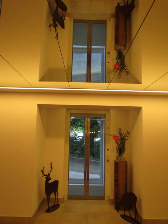 New elevator for the new wing Impuls Hotel Tirol