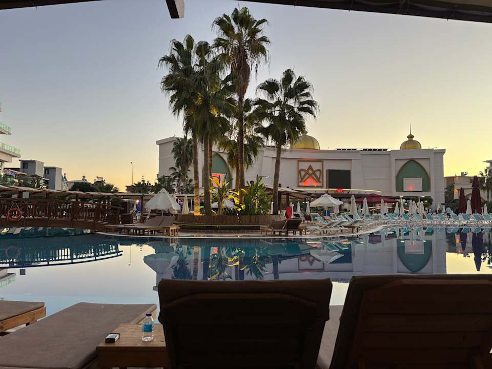 Pool Alan Xafira Deluxe Resort & Spa