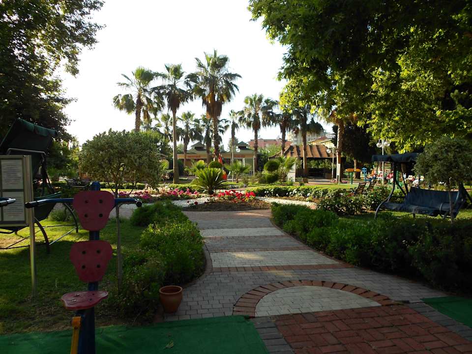 Ogród Lonicera Resort & Spa Hotel