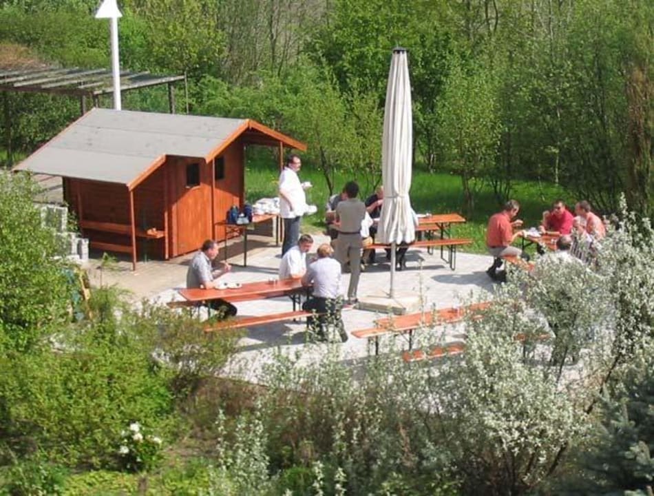 "Gartenanlage" Quick Hotel Dresden West (Kesselsdorf) • HolidayCheck