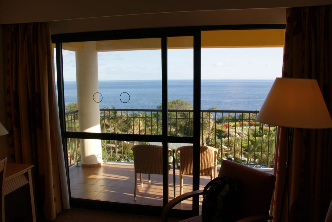 Blick durchs Zimmer Hotel Porto Mare - PortoBay