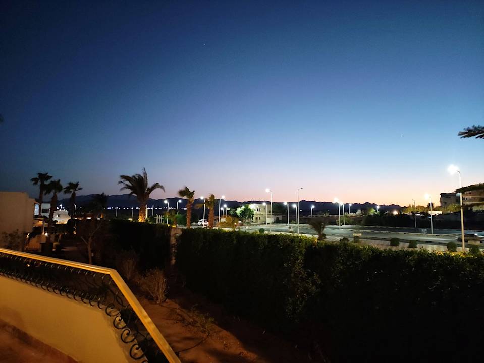 Außenansicht Lotus Bay Beach Resort