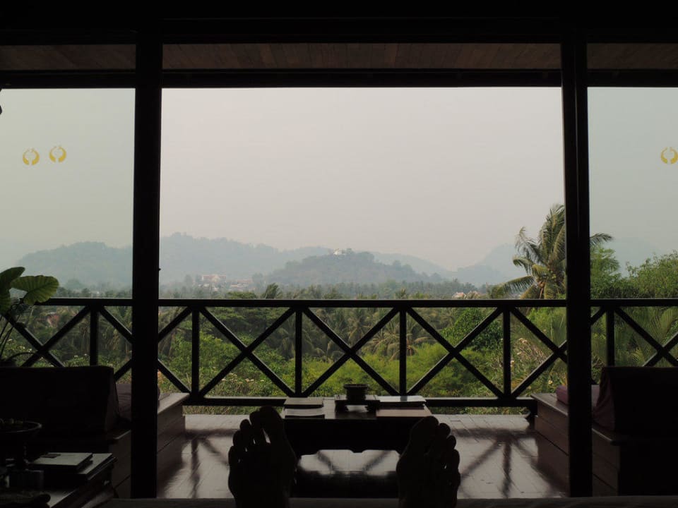 Blick auf den Tempelberg Phou Si La Résidence Phou Vao