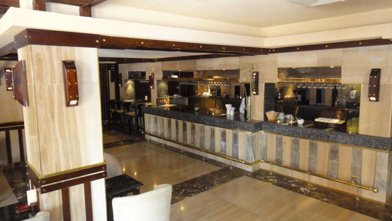 Lobby Bar/Cafe Pickalbatros Alf Leila Wa Leila Resort - Neverland Hurghada