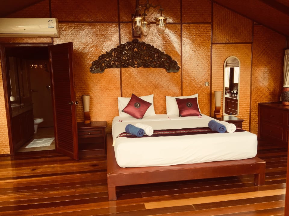 Zimmer Petchpailin Resort