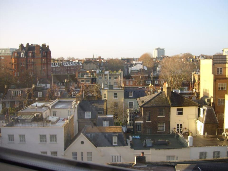 Ausblick aus Hotelzimmer 100 Queen's Gate Hotel London Kensington, Curio Collection by Hilton