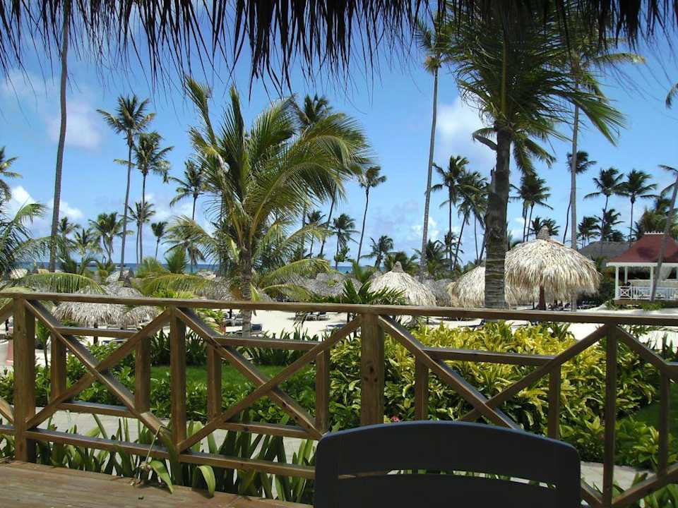 Blick vom Strandrestaurant Bahia Principe Luxury Ambar