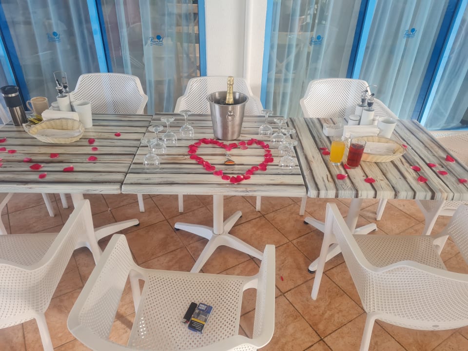 Gastro Hotel Sineva Beach