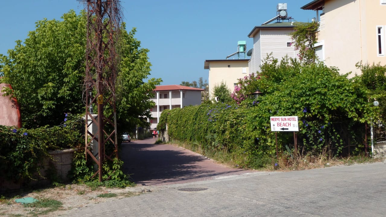 Der schöne Weg zum Strand Merve Sun Hotel & Spa