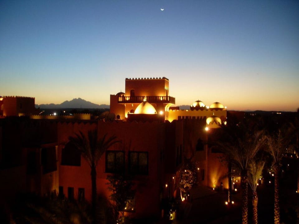 Ausblick Richtung Hoteleinfahrt / Rtg. Family Star Makadi Palace