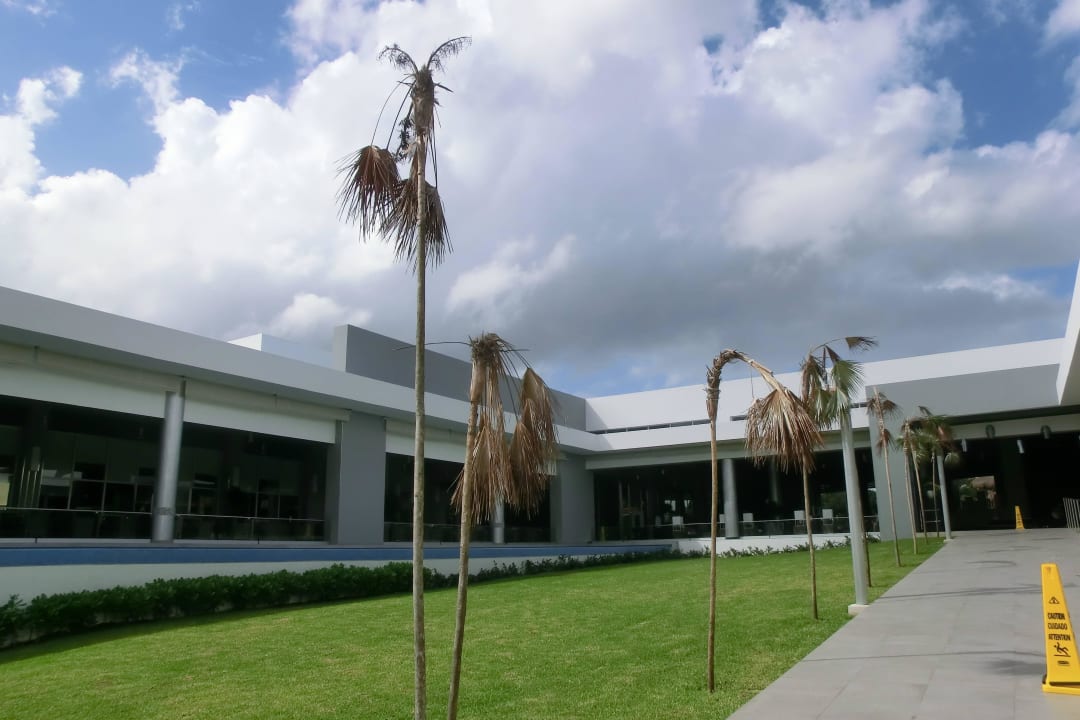 Linke Seit Buffet-Restaurant Hotel Riu Playacar