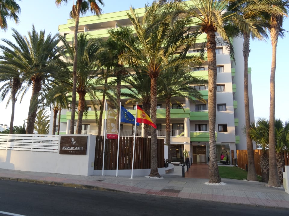 Außenansicht Hotel LIVVO Anamar Suites