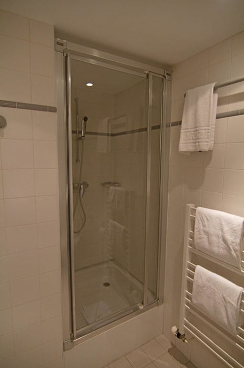 Dusche im 5. Stockwerk Hapimag Resort Paris