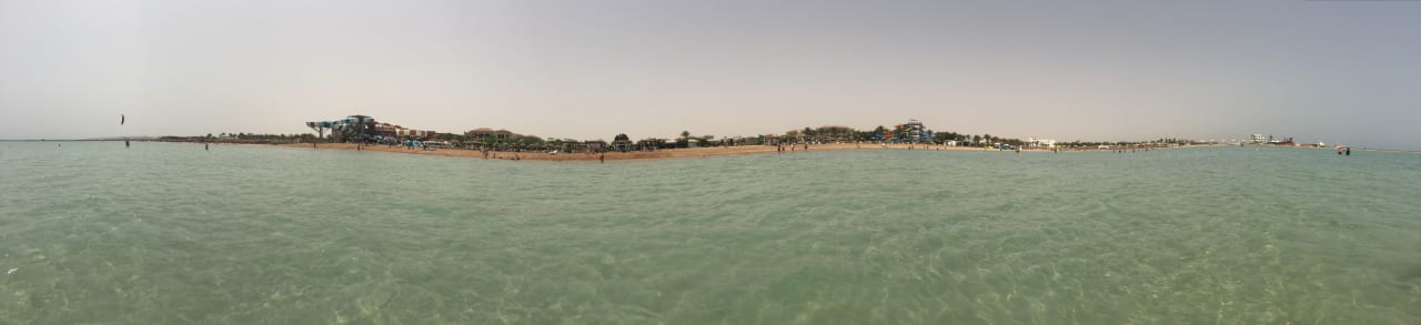 Unser Strandabschnitt JAZ Aquamarine Resort